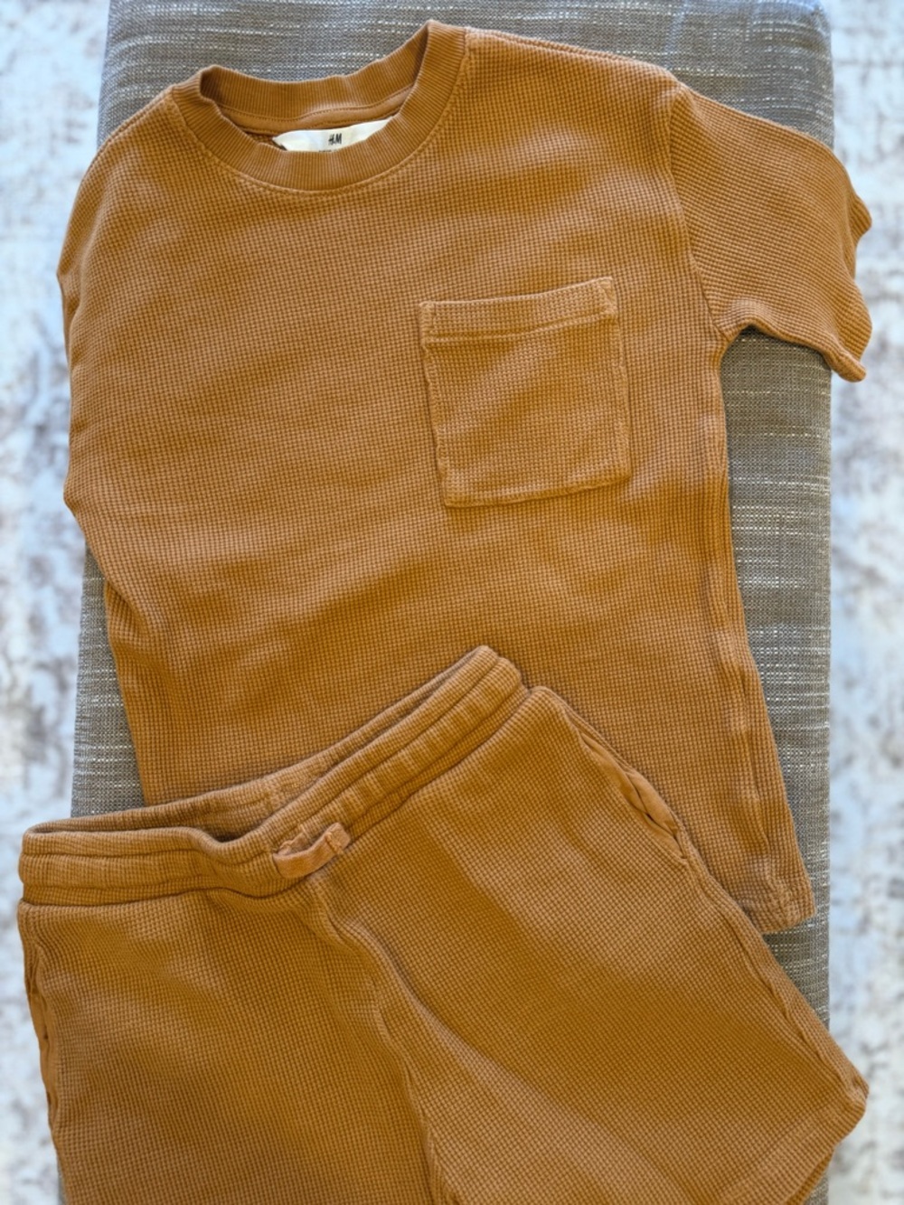 H&M Kids Matching Set in Rust Brown - Picture 2 of 3